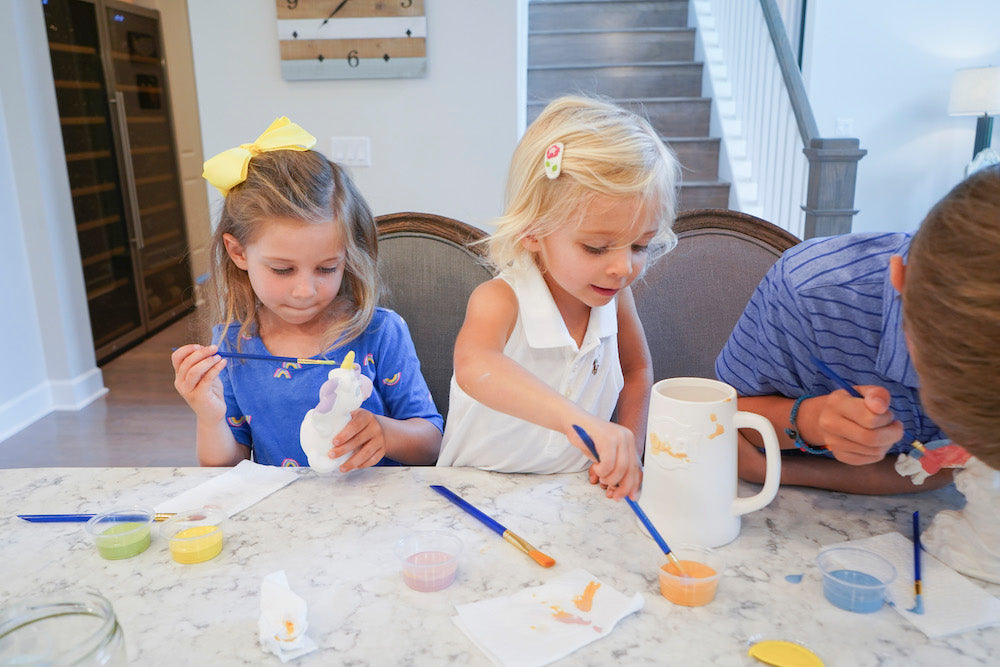 Painting pottery at home hobby