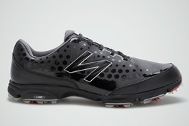 wide golf shoes