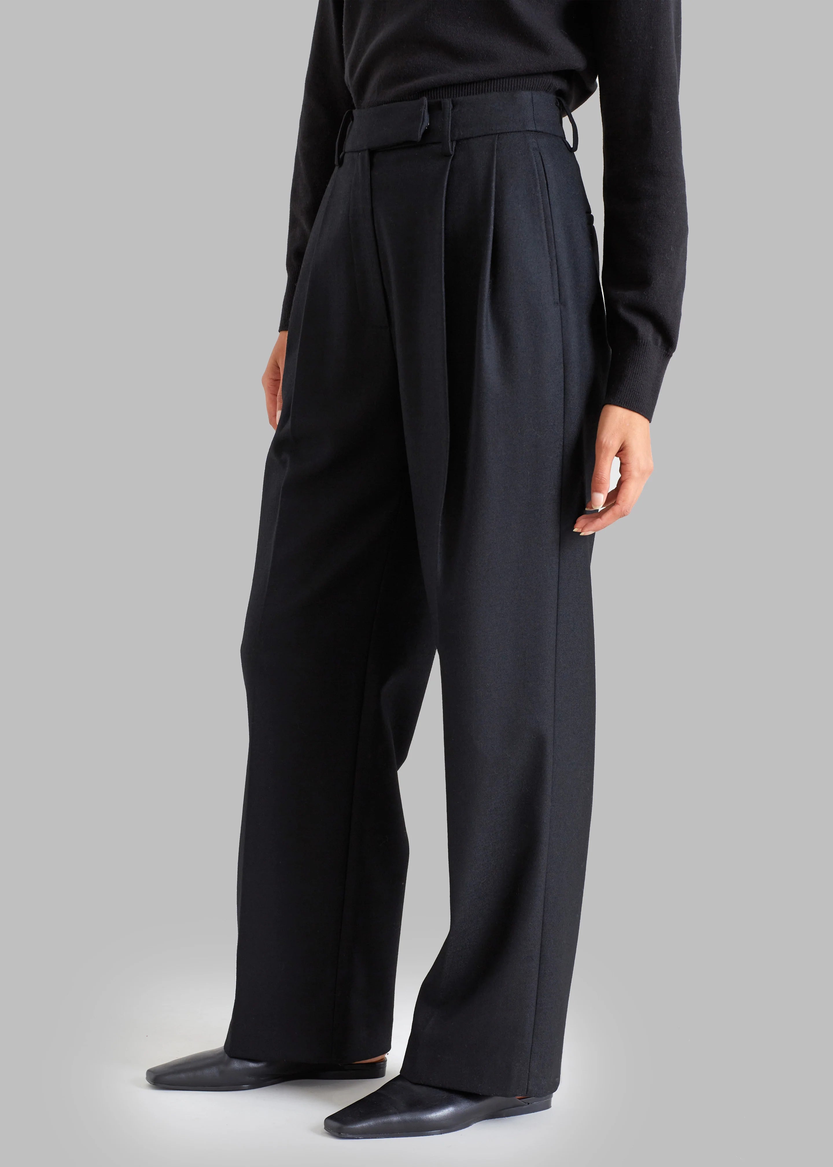 Wool flannel wide trousers | Black 46 | salisburysappliances.co.uk