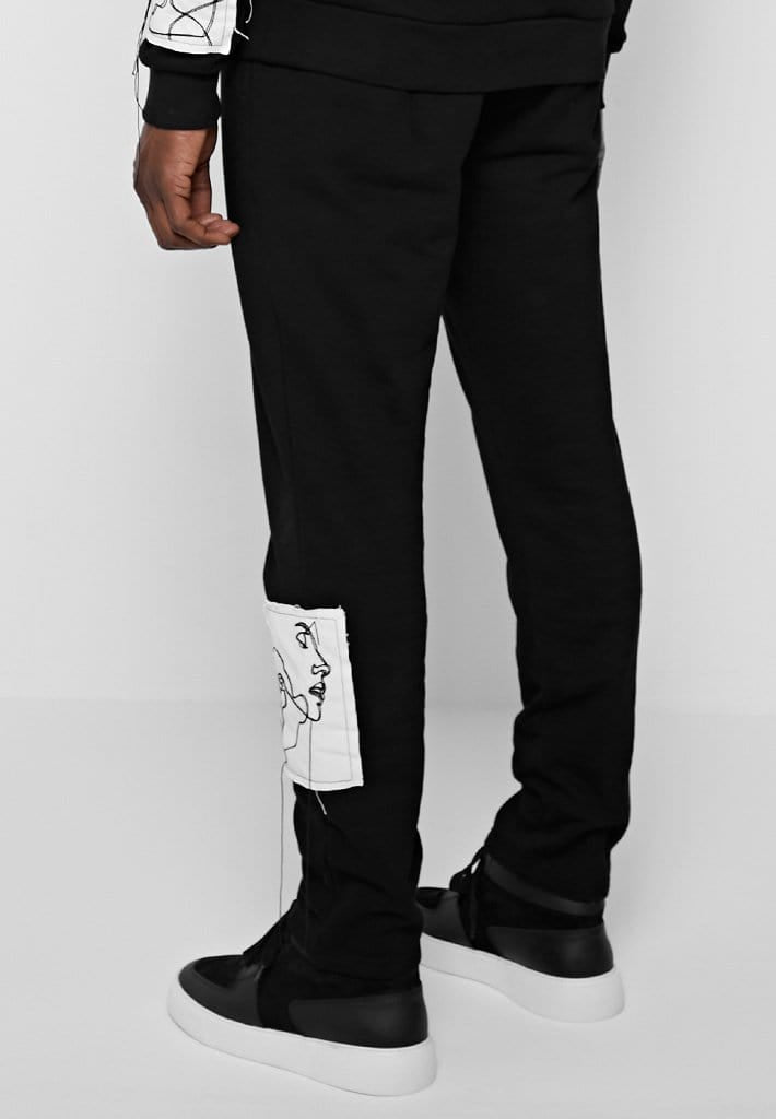 embroidered-faces-jogger-black