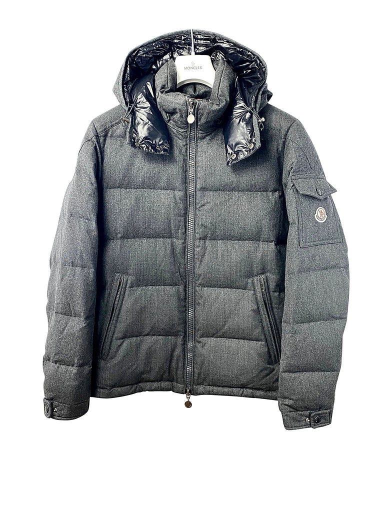 size 3 in moncler