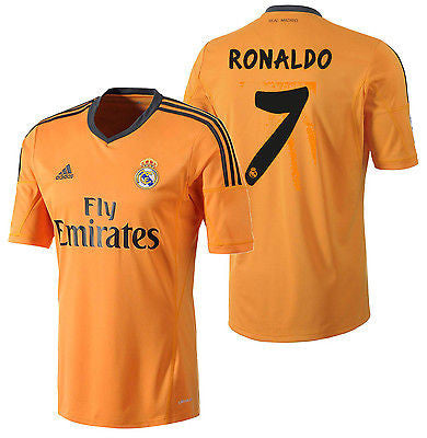 Minder Om toevlucht te zoeken Doodt ADIDAS CRISTIANO RONALDO REAL MADRID THIRD JERSEY 2013/14 –  REALFOOTBALLUSA.NET