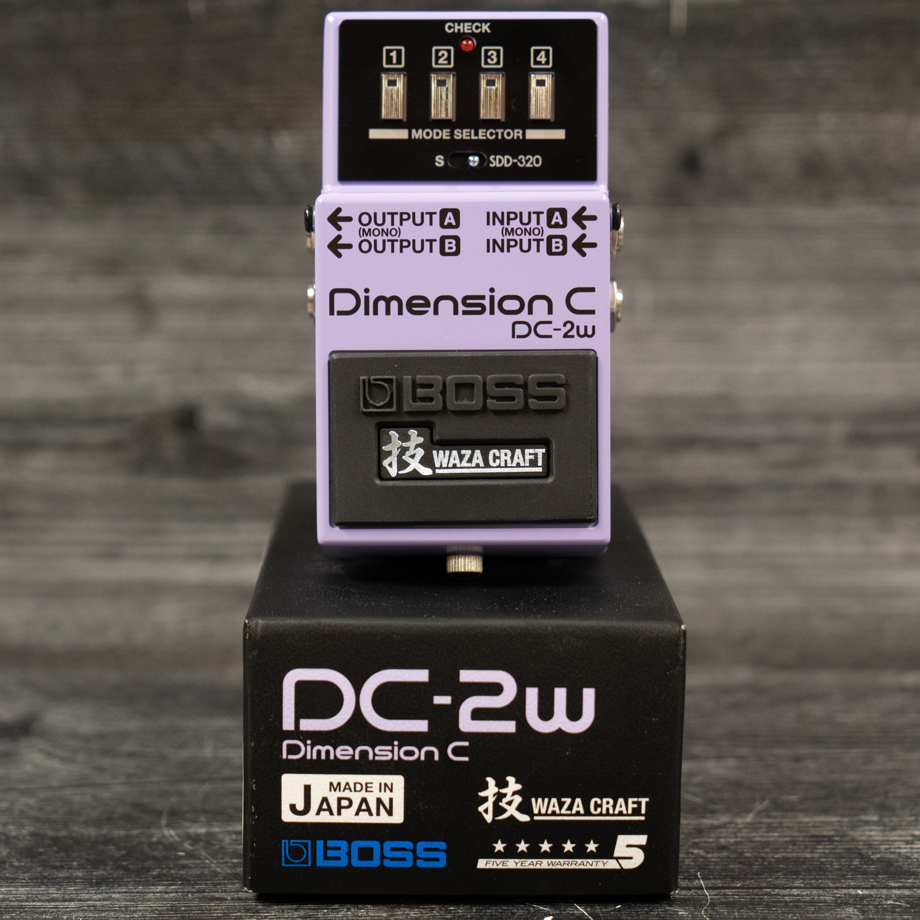 BOSS DC-2W [MADE IN JAPAN] [Dimension 技 Waza Craft Series Special