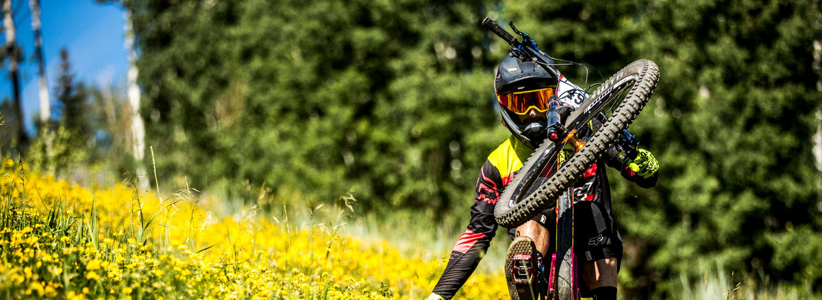 choosing a bike helmet