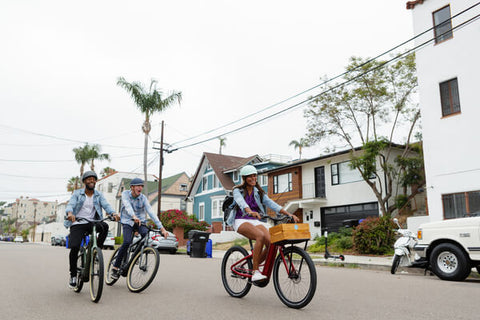 URBAN CYCLISTS RIDING IN A GROP