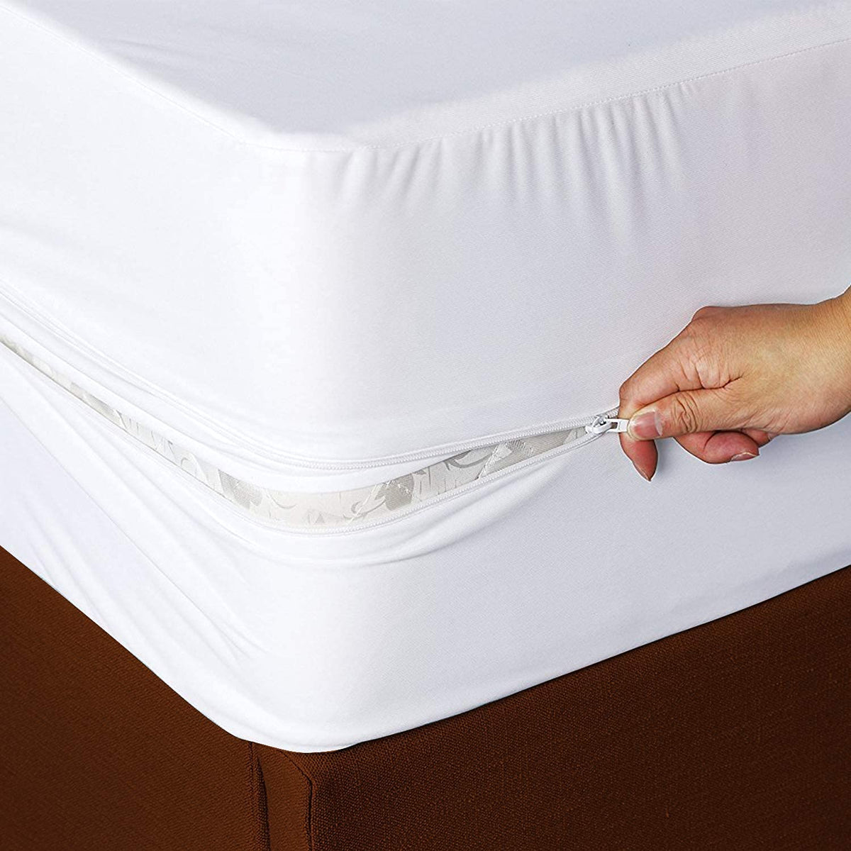 Breathable Bed Bug Proof Fits 11 Inches Deep Easy Care Utopia Bedding 120 GSM Waterproof Box Spring Encasement King Zippered