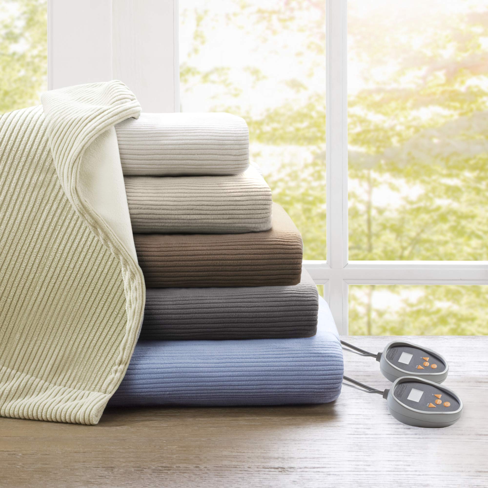 Beautyrest Electric Ribbed MicroFleece Luxury Soft Blanket-Secure Comfort Technology-Two 20-Setting Heat Controllers for Bed or Couch, King, Brown