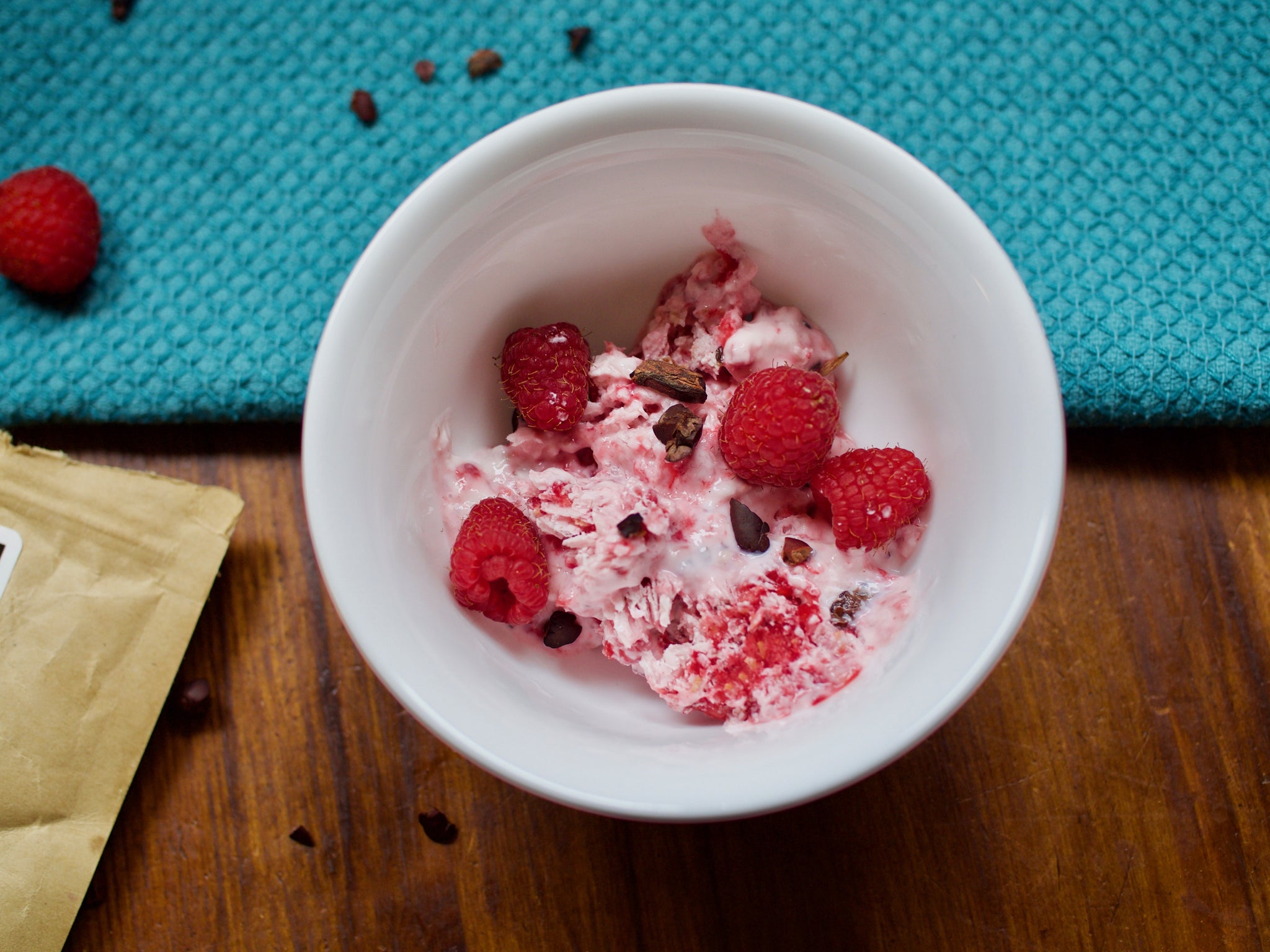 raspberry homemade frozen yogurt
