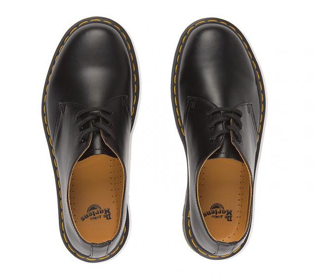 dr martens 146 dmc