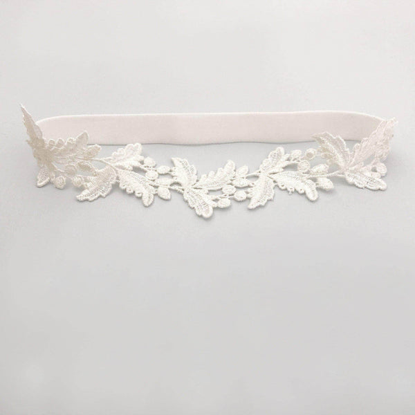 Bridal Garter Set Super Sleek Lace Leaf Wedding Garter And