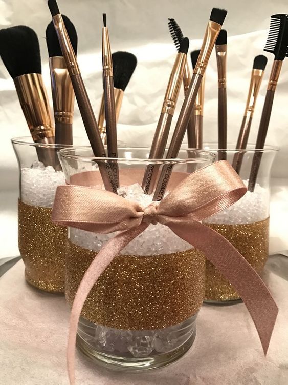 Pots de pinceaux à maquillage