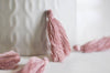 Pompon rose clair coton,décoration pompon,accessoire coton, pompon boucles,fabrication bijoux,coton rose,25-31mm,les 5,g2769