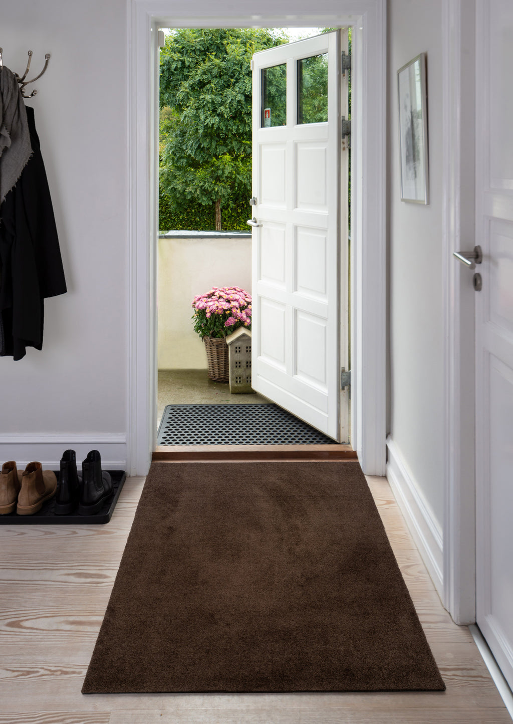 Buy Tica Copenhagen Floormat in brown 90 x 130 cm online