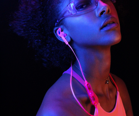 Working out with Candywirez neon jelly series earbuds