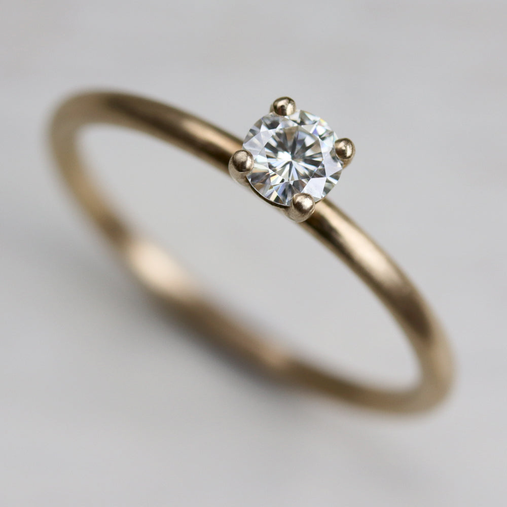 Classic Moissanite Engagement Ring 