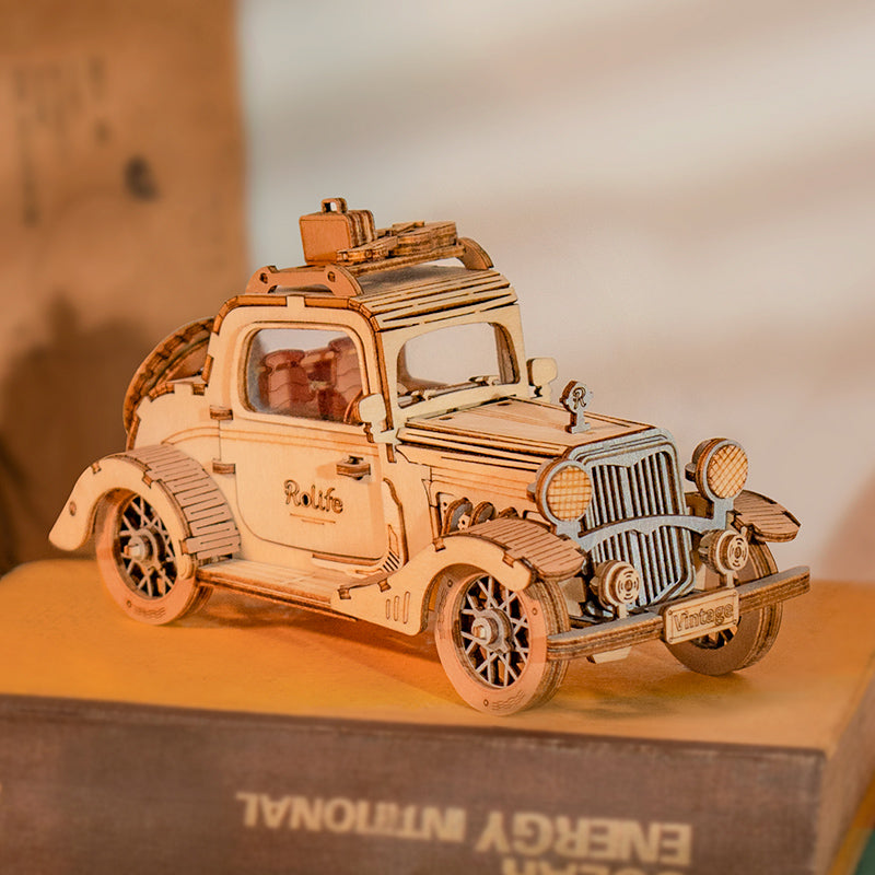 Somber krom prototype Vintage Car houten kit | TG504 Robotime | Bestel op MagicHolz