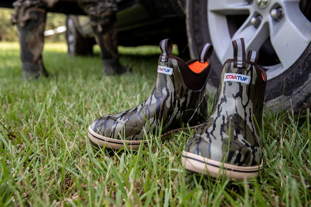 xtratuf deck boots camo