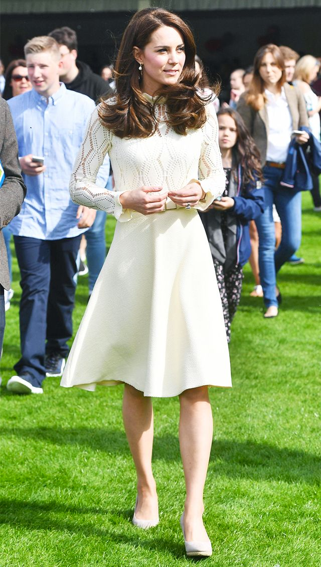 Forurenet Forbedre bånd Espadrille Wedges: Kate Middleton's Favorite Summer Style – VISCATA