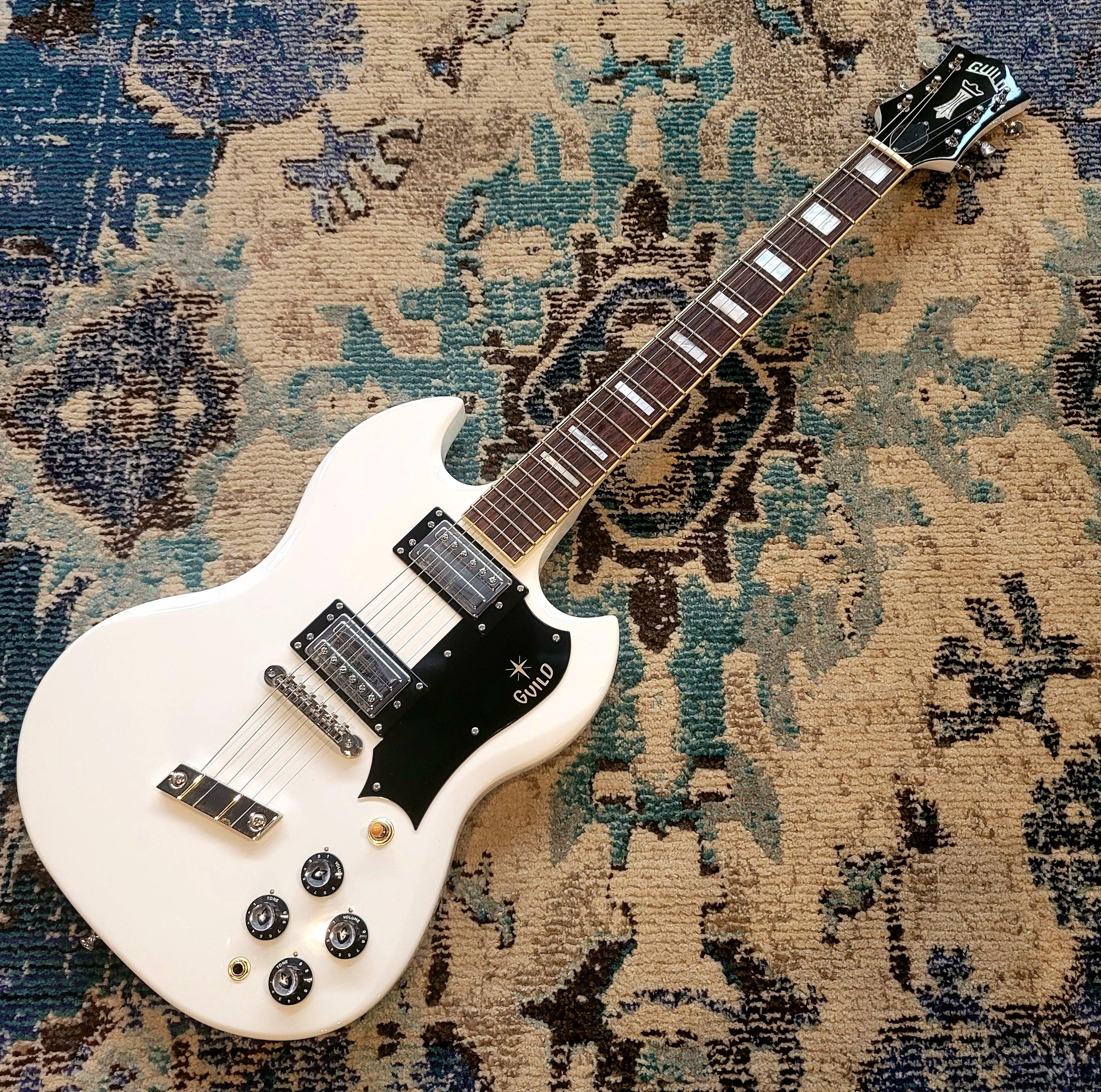 cumberlandguitars.com