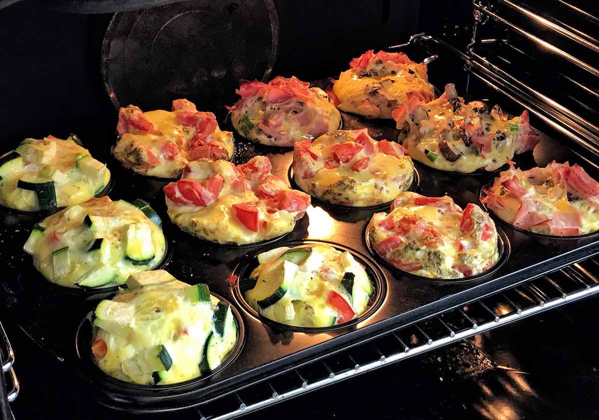Gemüse-Eier-Muffins aus dem Ofen