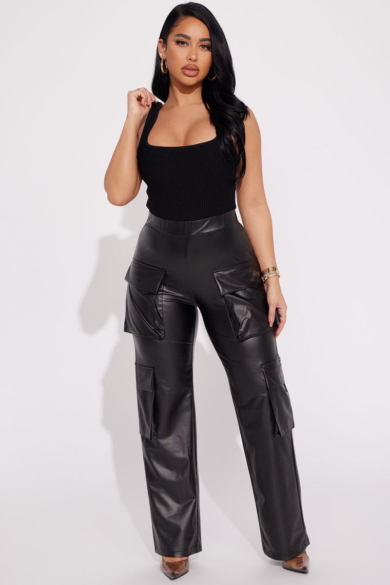 Something About You Faux Leather Cargo Pant 32 - Black