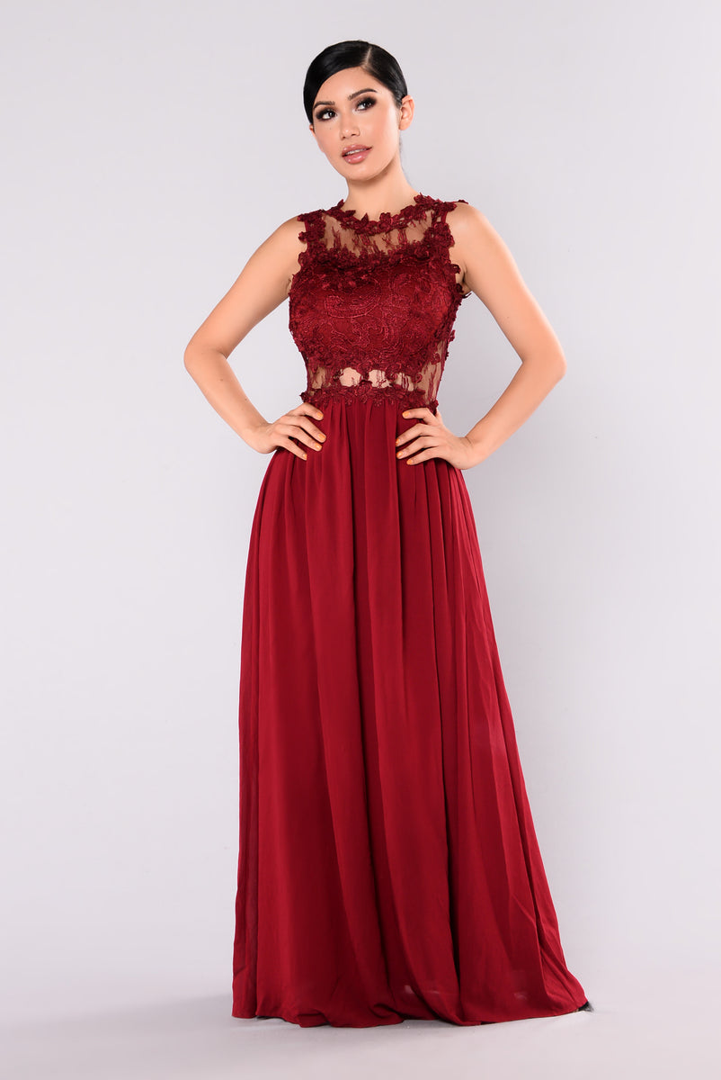 halley lace maxi dress