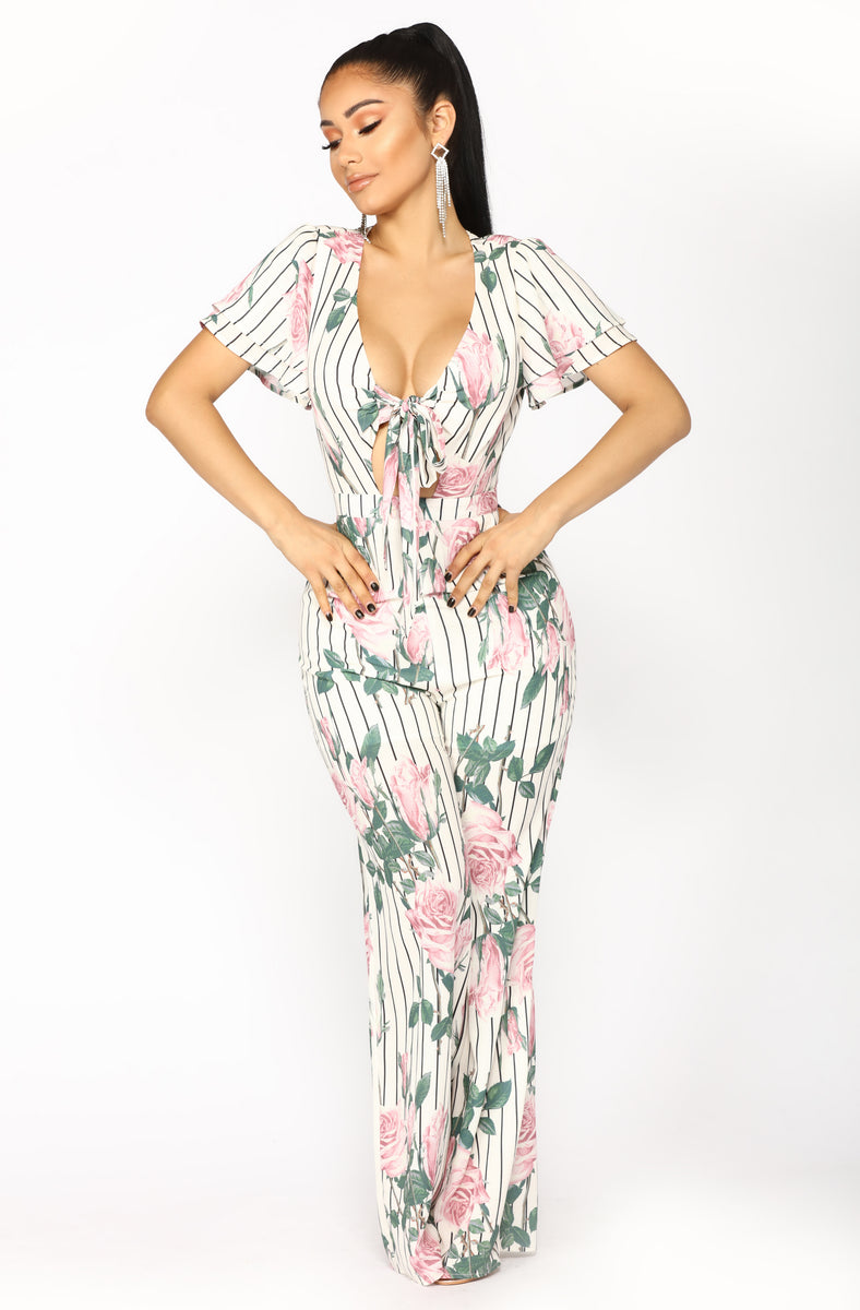 floral jumpsuit fashion nova