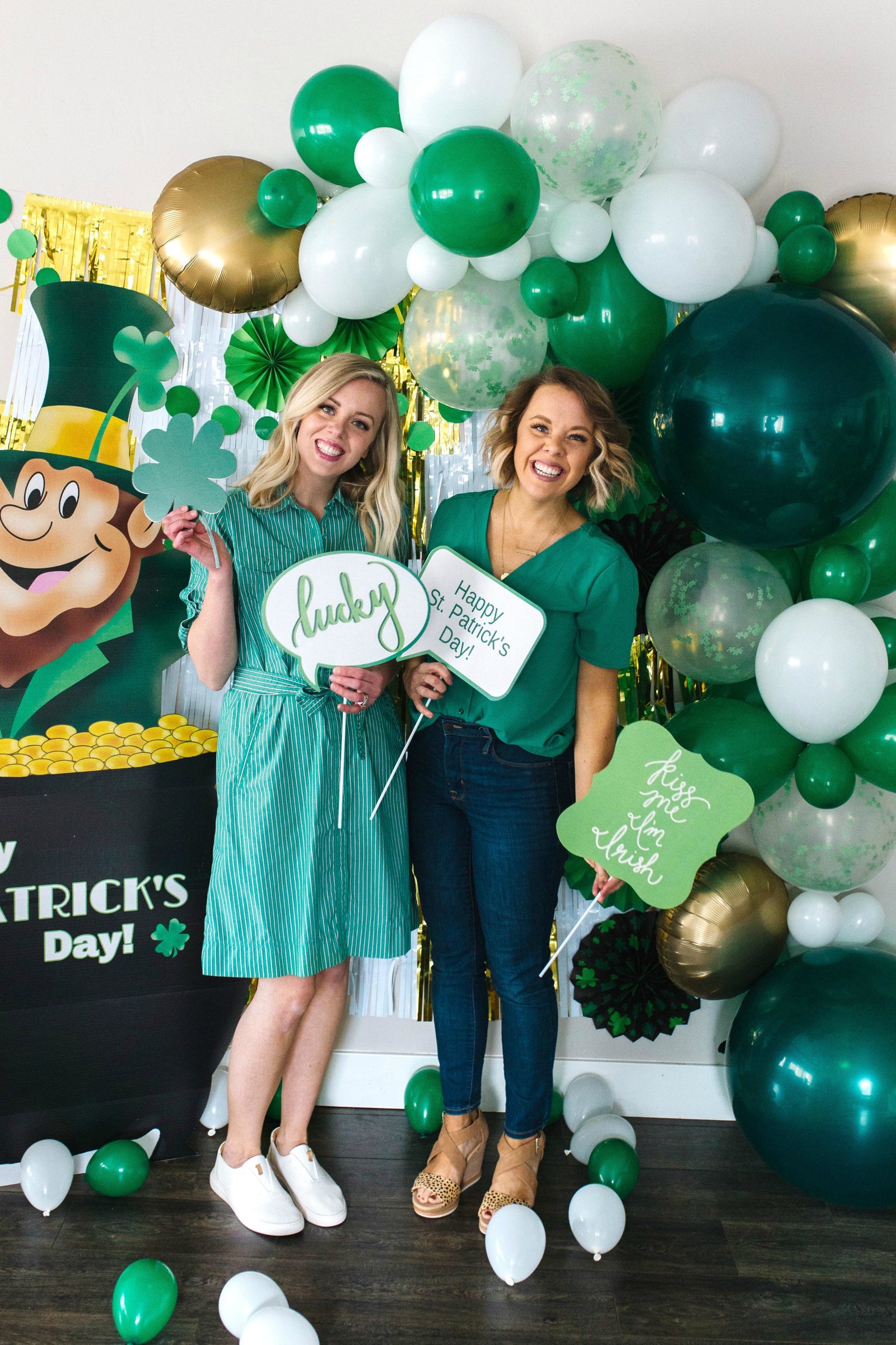 DIY Photo Booth