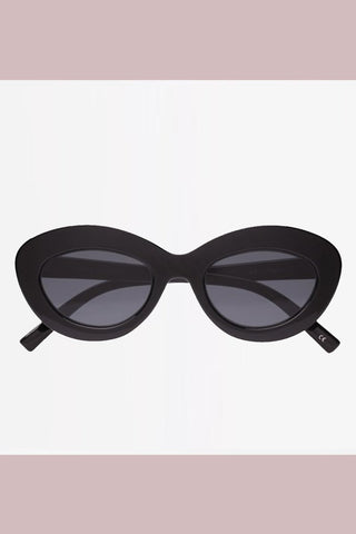 Le Specs | Sunglasses trend for 2018 | Collective Request 