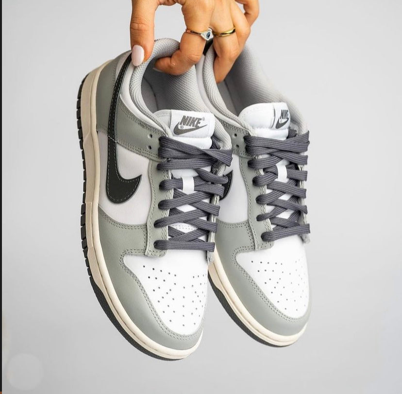 nike dunk low light smoke