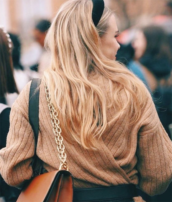 Black headband hair accessory trend