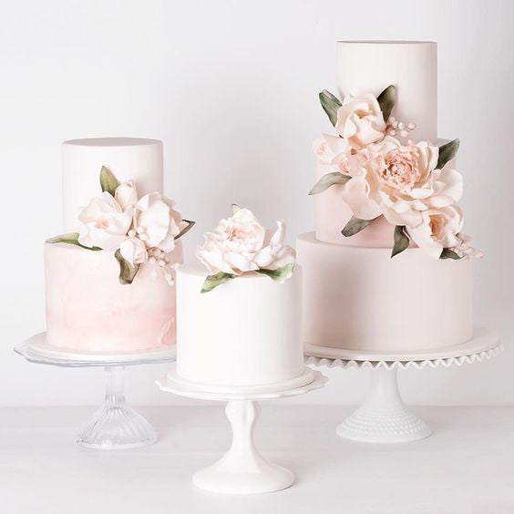 Blush wedding cakes 