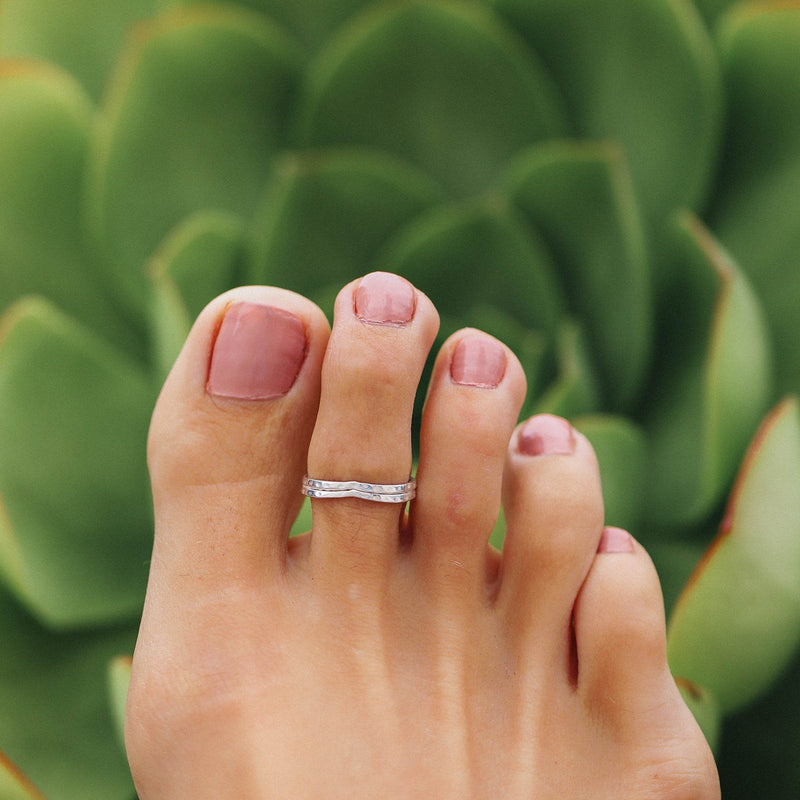 Chevron Toe Ring 4