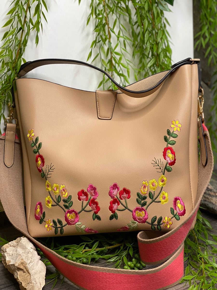 - Handbag with Flower Print in Taupe (2 Piece Set) – Bengough Drugs