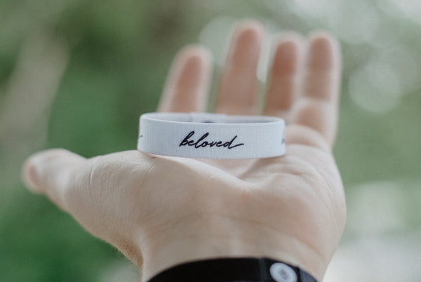 Beloved Reversible Wristband - White 