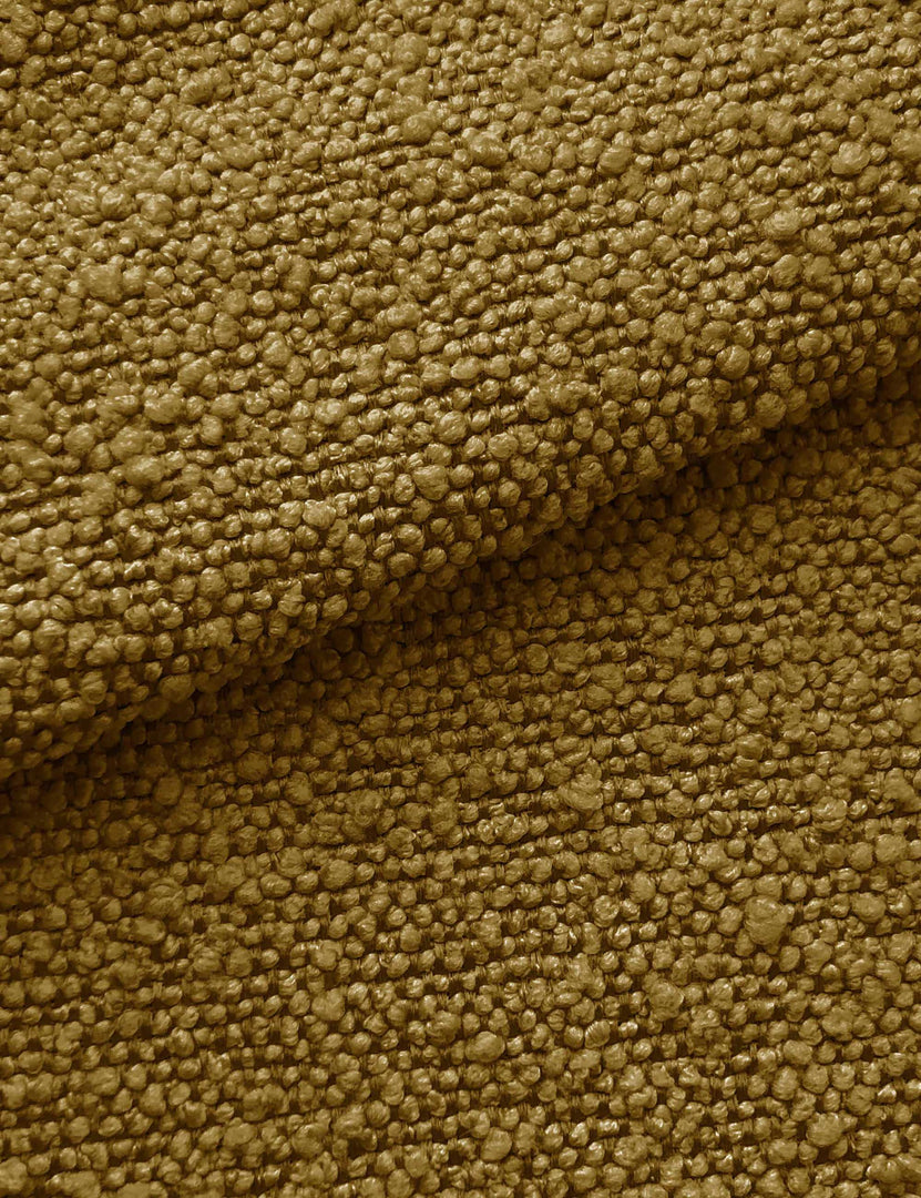 #size::full #size::queen #size::king #color::ochre-boucle #size::cal-king