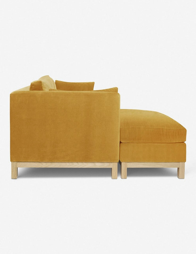 #color::goldenrod-velvet #size::96--x-37--x-33- #configuration::left-facing