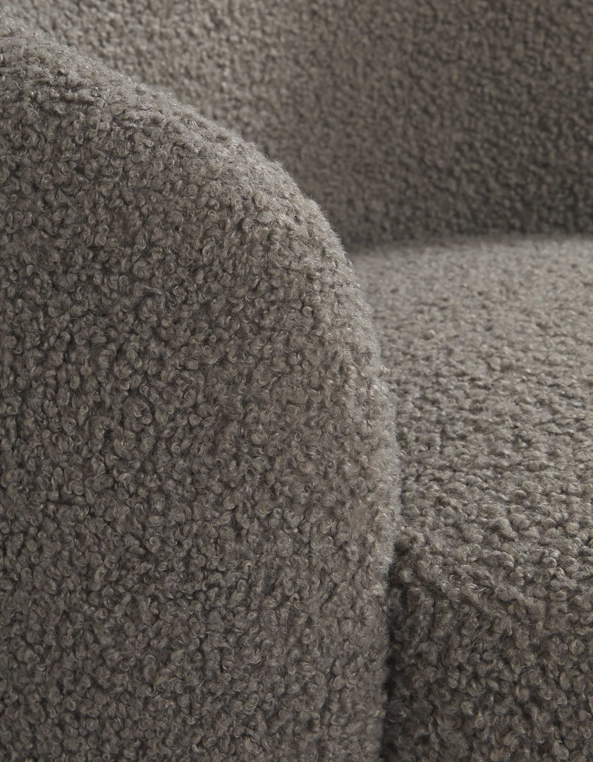 #color::gray-boucle