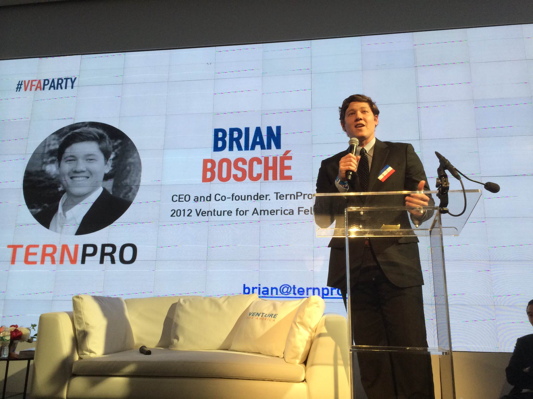 Co-founder Brian Bosche speaks at Venture for America Summer Celebration