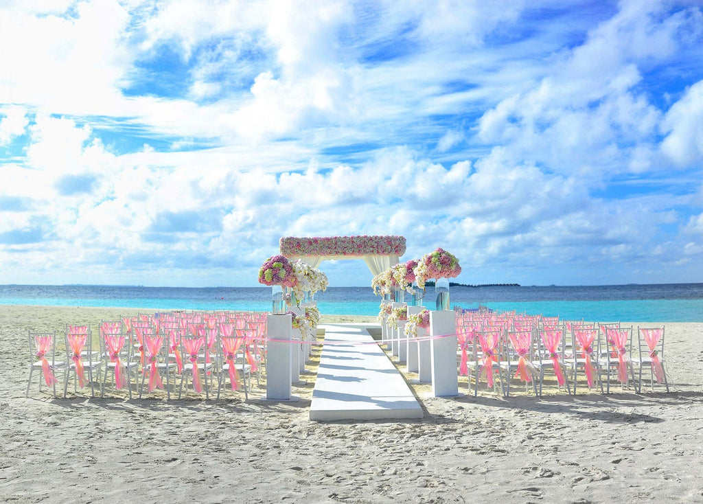 beach wedding sustainable