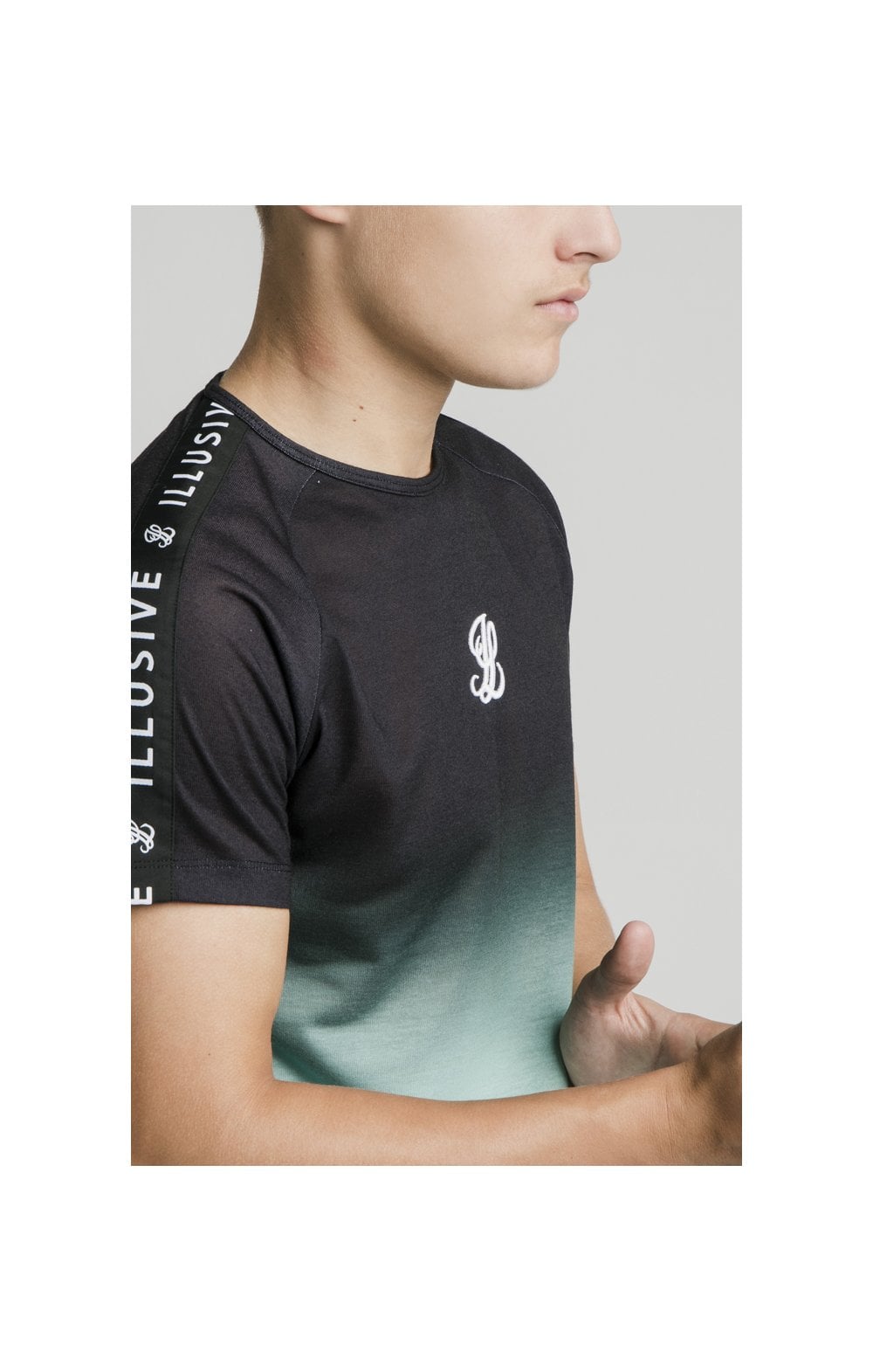 Illusive London Tape Fade Logo Tee - Black & Mint (2)