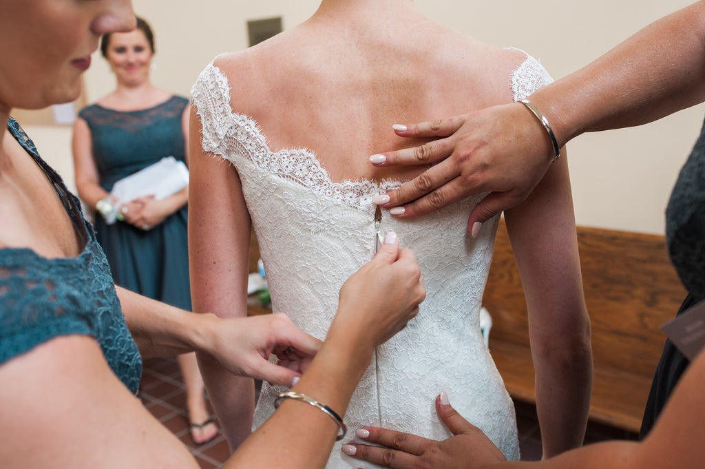 lace wedding gown