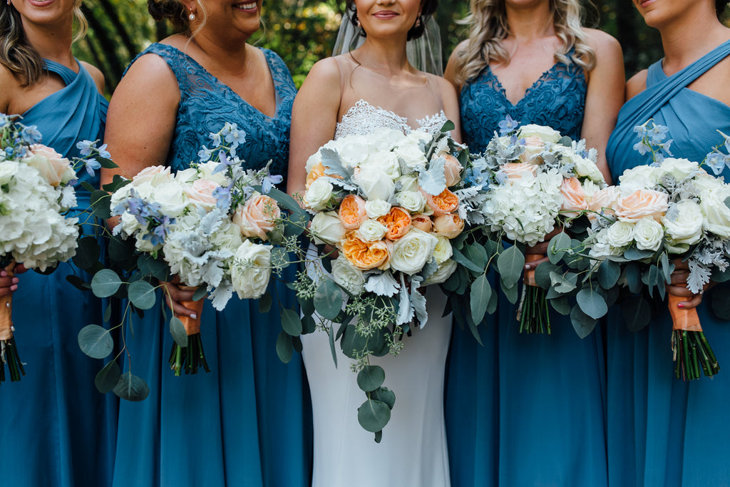 big bridesmaid bouquets 