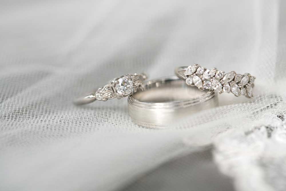 Gorgeous, vintage-inspired wedding rings.