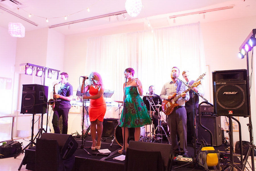 Guests danced the night away to BlueWater Kings Band's fun mix of music! | Floral Graffiti Inspiration at The Big Fake Wedding