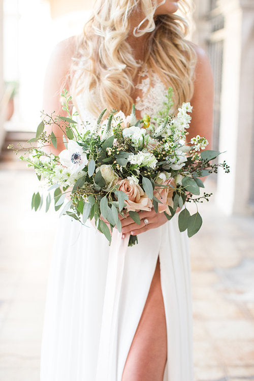 Bride Bouquet | Ebell Los Angeles Styled Shoot | Kennedy Blue featured on Strictly Weddings