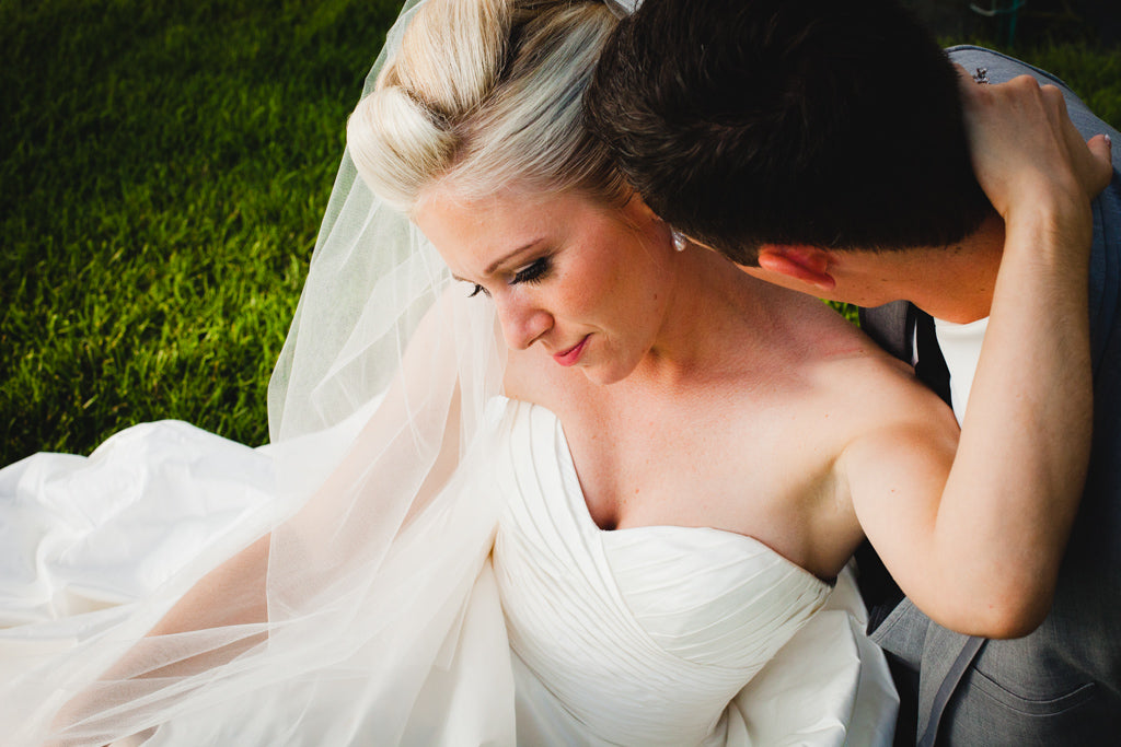 See the stunning lakeside wedding here! | A Simple Wedding Dress for a Lakeside Ceremony