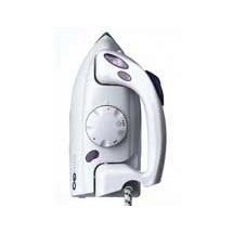 White travel steam iron with collapsable handle