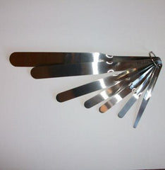 A spatula kit for chinking. 5 different chinking methods