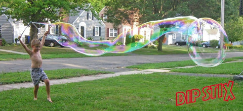 Extreme Bubbles Inc. makes bubble toys, big bubble wands, giant bubble kits and bubble solution that work better than homemade giant bubble recipes and do it yourself bubble wands